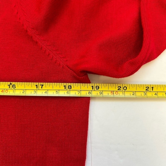 Calvin Klein/ NWT/ Red/ mock Neck with Gold buttons / size M/M - Picture 11 of 12